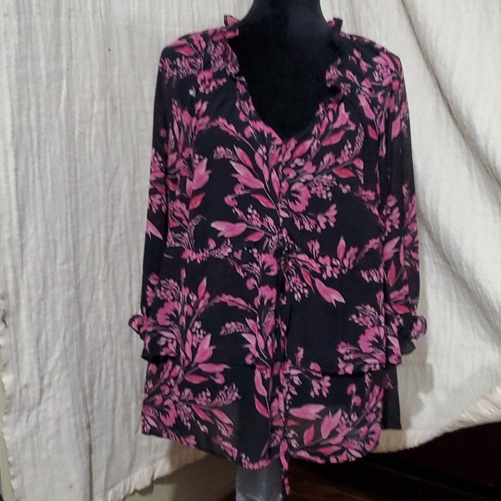 Elle Blouse